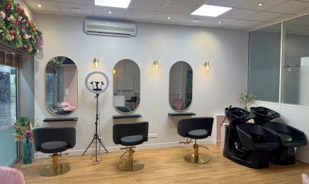 ALEJANDRA G BEAUTY EXPERT : Coiffeur à Puteaux