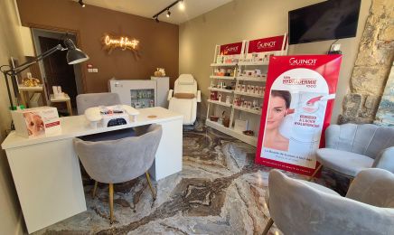 Cocon de Beauté : Manucure à Senlis