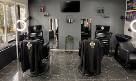 225 Barber  : Barbier à Avranches
