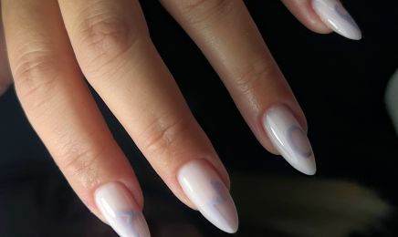 AJ Institut  - Centre de bronzage, hammam, ongles, cils et sourcils : Manucure à Perpignan