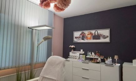 Sabrina Schubert Schönheitsinstitut: Kosmetikstudio in Rödental