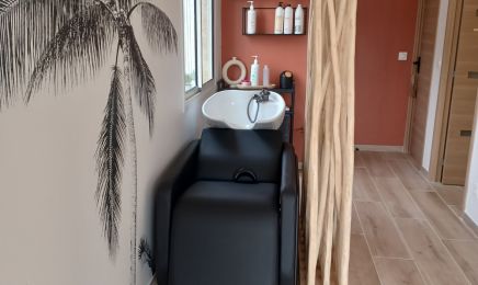 Corinne B Coiffure : Manucure à Mireval