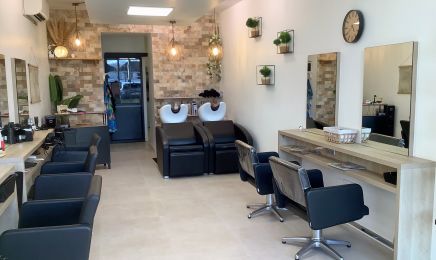 Coiffure by Julie  : Coiffeur à Laloubère