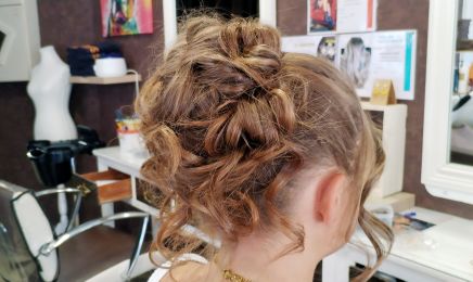 L'hair d'Élodie : Coiffeur à Pierre-Buffière