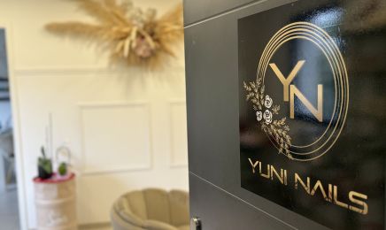 YUNI NAILS : Manucure à Velaux