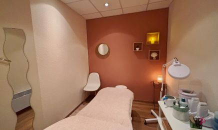 centre esthetique tessa : Manucure à Valentigney
