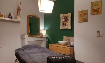 Maison de Beauté Charlotte : Manucure à Fresnay-sur-Sarthe