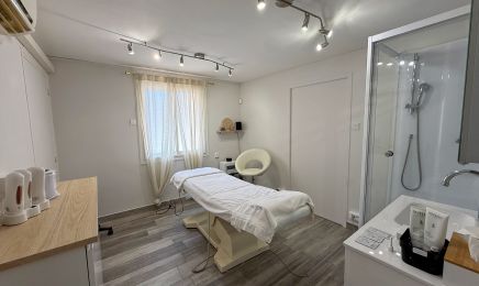 La Maison de la Beauté par Marjolaine  : Manucure à Roquevaire