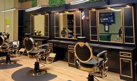 Original Barbershop Guyzzo - Zone Saint Frédérique Intermarché : Coiffeur à Bayonne