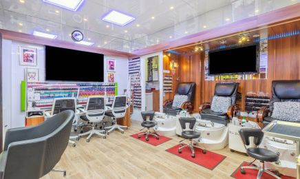 Five Star Nails and Hair : Manucure à Paris
