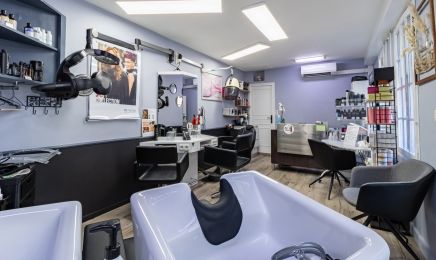 Laetitia Coiffure  : Manucure à Lescar