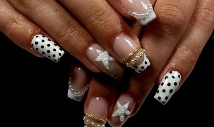 Kali (Détatouage & Soins) : Coiffeur à Limay