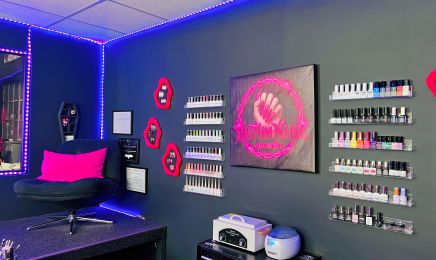 Kustom Nailz : Manucure à Tinqueux