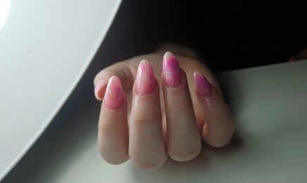 NBM & Co - Ongles et Formations : Manucure à Vercel-Villedieu-le-Camp