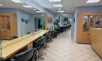 KEVA COIFFURE : Institut de beauté à Brignoles
