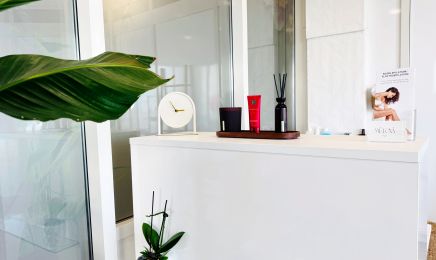 MÛTENÂ - Beauty Studio: Kosmetikstudio in Marbach am Neckar