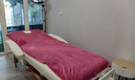 La boite à beauté & Queen nail art : Manucure à La Seyne-sur-Mer