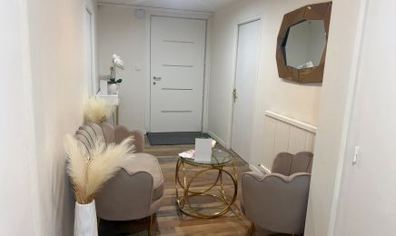 CENTRE EPILATION LASER LH : Institut de beauté à Thise