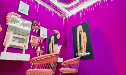 Los Angeles Friseur: Kosmetikstudio in München