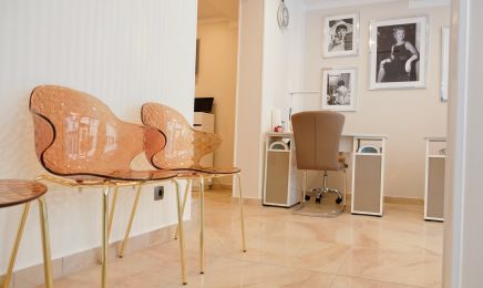 Nageldesign by Maily (Nagelstudio in Frankfurt Innenstadt): Nagelstudio in Frankfurt am Main
