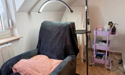 Lilas studio  : Institut de beauté à Avion