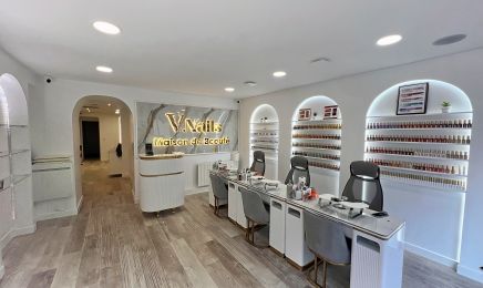 VNails : Manucure à Versailles