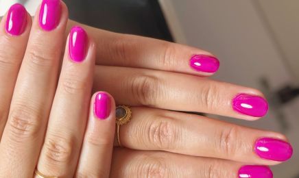 Ali Nails  : Manucure à Izon