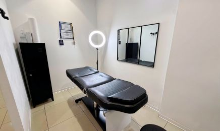 Même Pas Mal Studio  : Coiffeur à Dreux