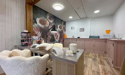Adonyx Ongles : Manucure à Vouziers