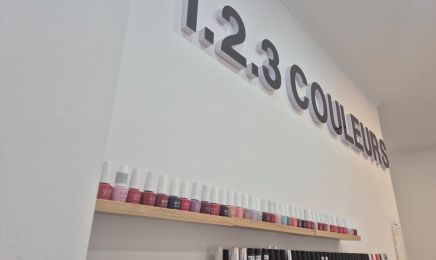 1.2.3 Couleurs  : Manucure à Vincennes