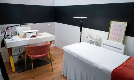 The Fresh Girls : Coiffeur à Le Bignon