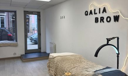 Qalia Brow : Institut de beauté à Épinal