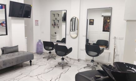 Les bains de Gentilly  : Coiffeur à Gentilly