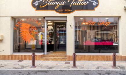 Beauty's Tattoo : Manucure à Pont-du-Château