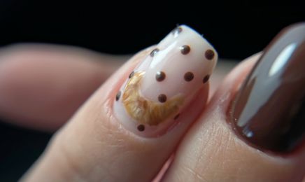 L’Hibiscus Nail Artist  : Manucure à Marthon