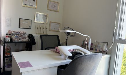 Beauty By N  : Institut de beauté à Betton