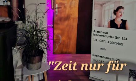 bonsai ficus ginseng düngen Kaufen Sie jetzt Zimmerpflanze Bonsai Ficus 'Ginseng' S-Form XL inkl.  Ziertopf, weiß main image 0
