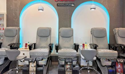 Anna Nails: Nagelstudio in Stein
