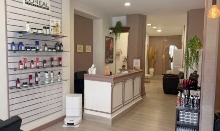 Hair Studio  : Coiffeur à Moulins