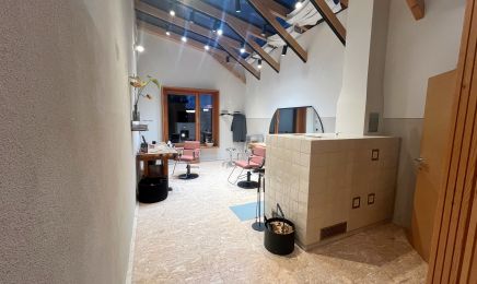 Atelier RD Friseure: Friseur in Stephanskirchen