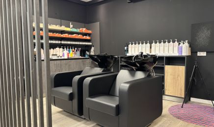 Jana Grau Kopf Art: Friseur in Willich