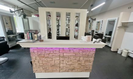 Friseur Ley Style: Kosmetikstudio in Dachau