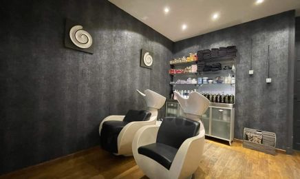 Les Gouts Et les Couleurs : Coiffeur à Dinant