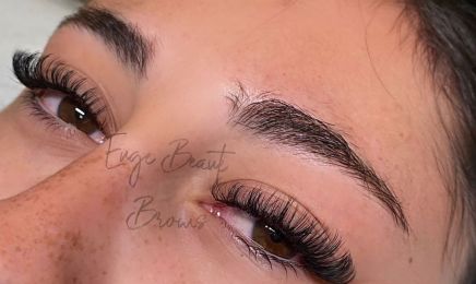 Eugé Beauté Brows : Manucure à Brignoles