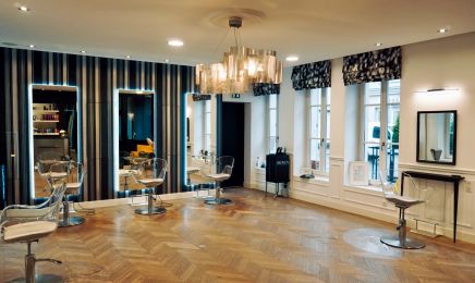 MGB Hairstylist : Coiffeur à Chantilly