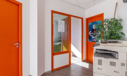 Cils et beauté by Oana : Institut de beauté à La Mézière