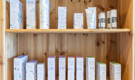 Ajna beaute : Institut de beauté à Combloux