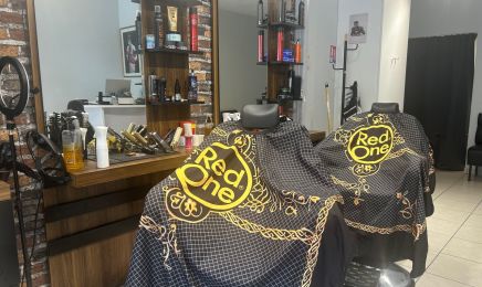 Nass Barber - Fougères  : Barbier à Fougères