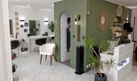 Tendance Coiffure : Coiffeur à Étaules