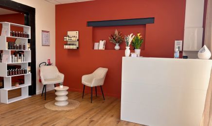 Amc beauté : Institut de beauté à Juillan
